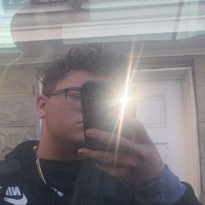 Meet your Posher, Armando